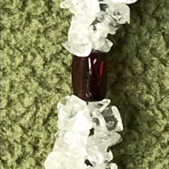 Natural Rock Crystal & GARNET Necklace - Picture 8 of 8